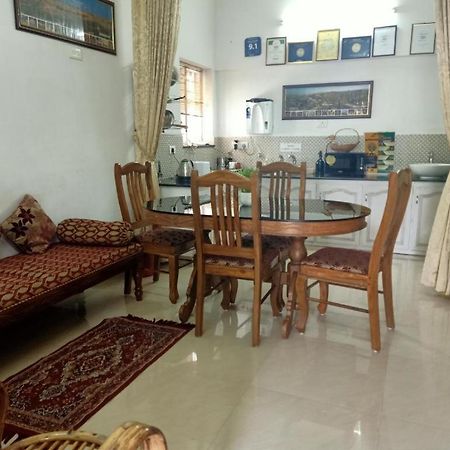 Aaron'S Homestay Kochi Ngoại thất bức ảnh