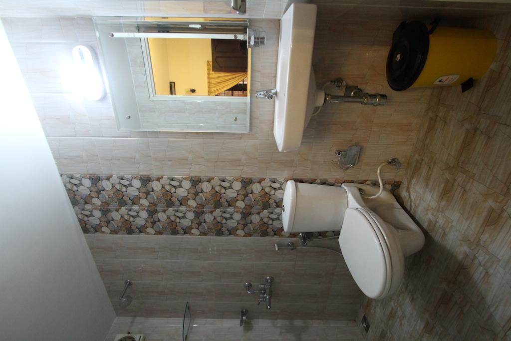 Aaron'S Homestay Kochi Ngoại thất bức ảnh