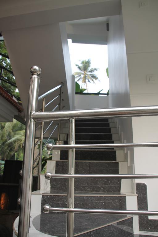 Aaron'S Homestay Kochi Ngoại thất bức ảnh