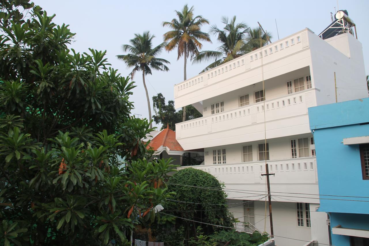 Aaron'S Homestay Kochi Ngoại thất bức ảnh